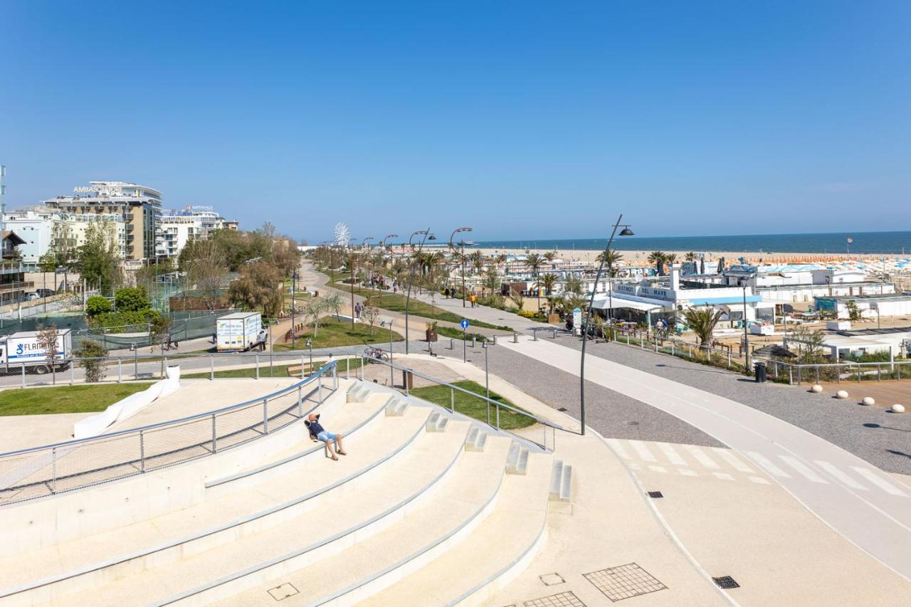 Romantico Open Space A 3Min Dalla Spiaggia - Homeunity Rimini Kültér fotó